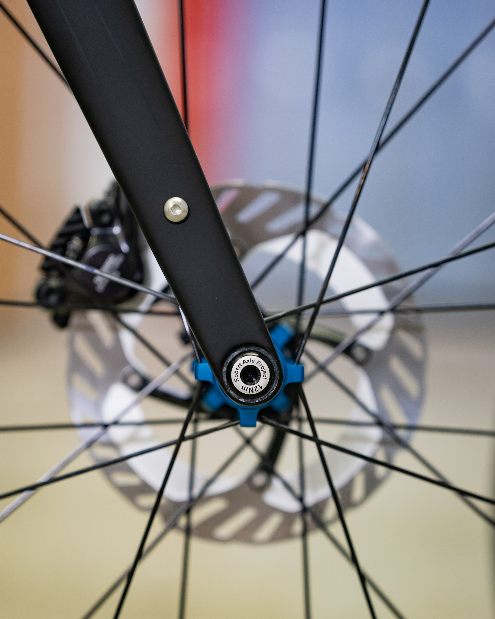 front hub blue