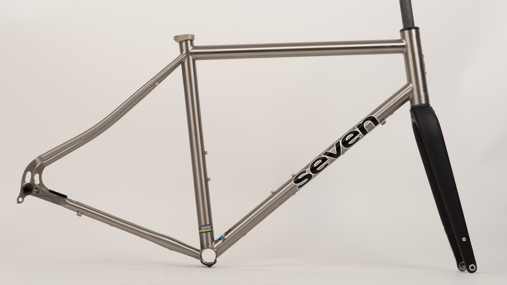 gravel frameset photo