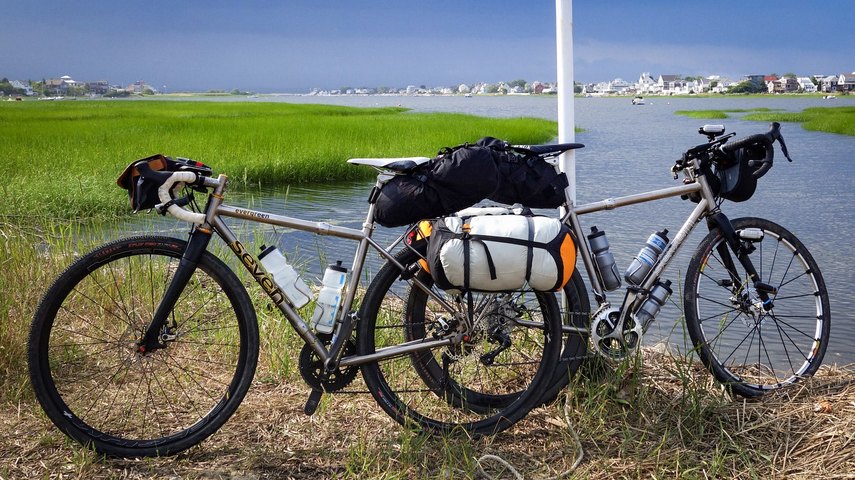 Bikepacking ultralight bike photo